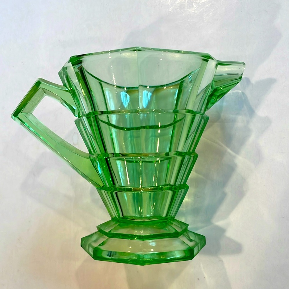 Depression glass Creamer